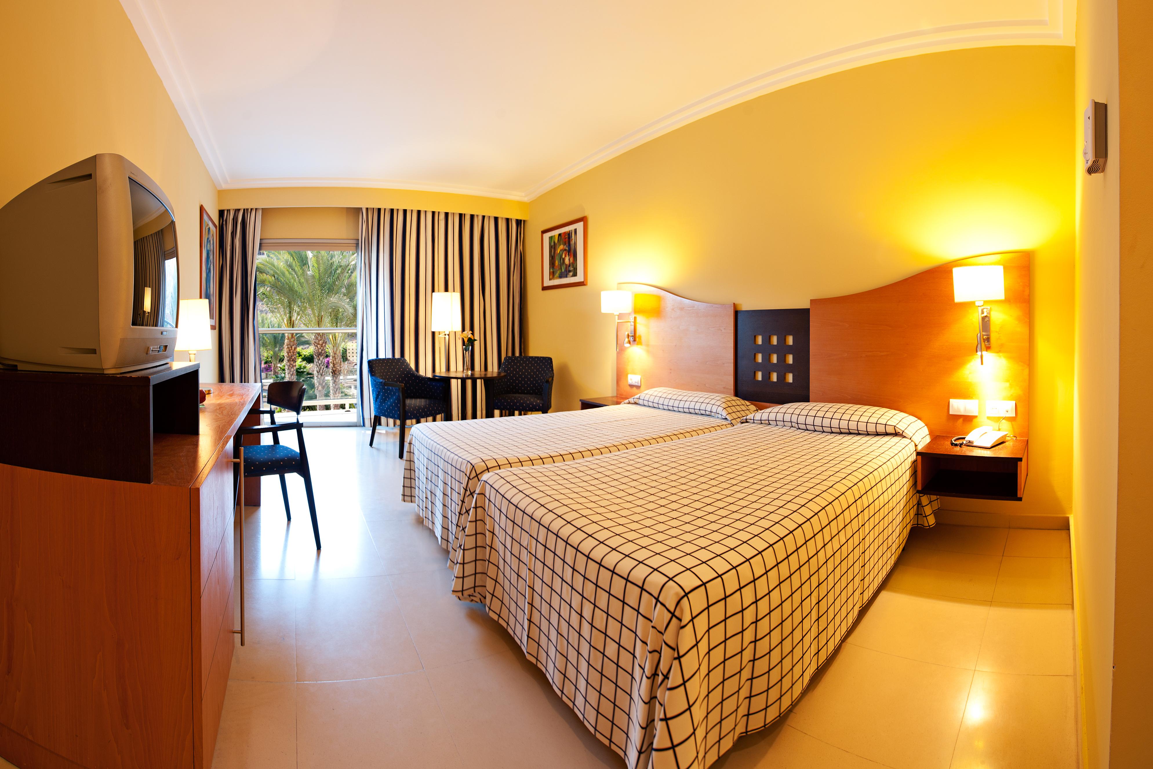Hotel Livvo Costa Taurito & Aquapark (Adults Only) Екстер'єр фото