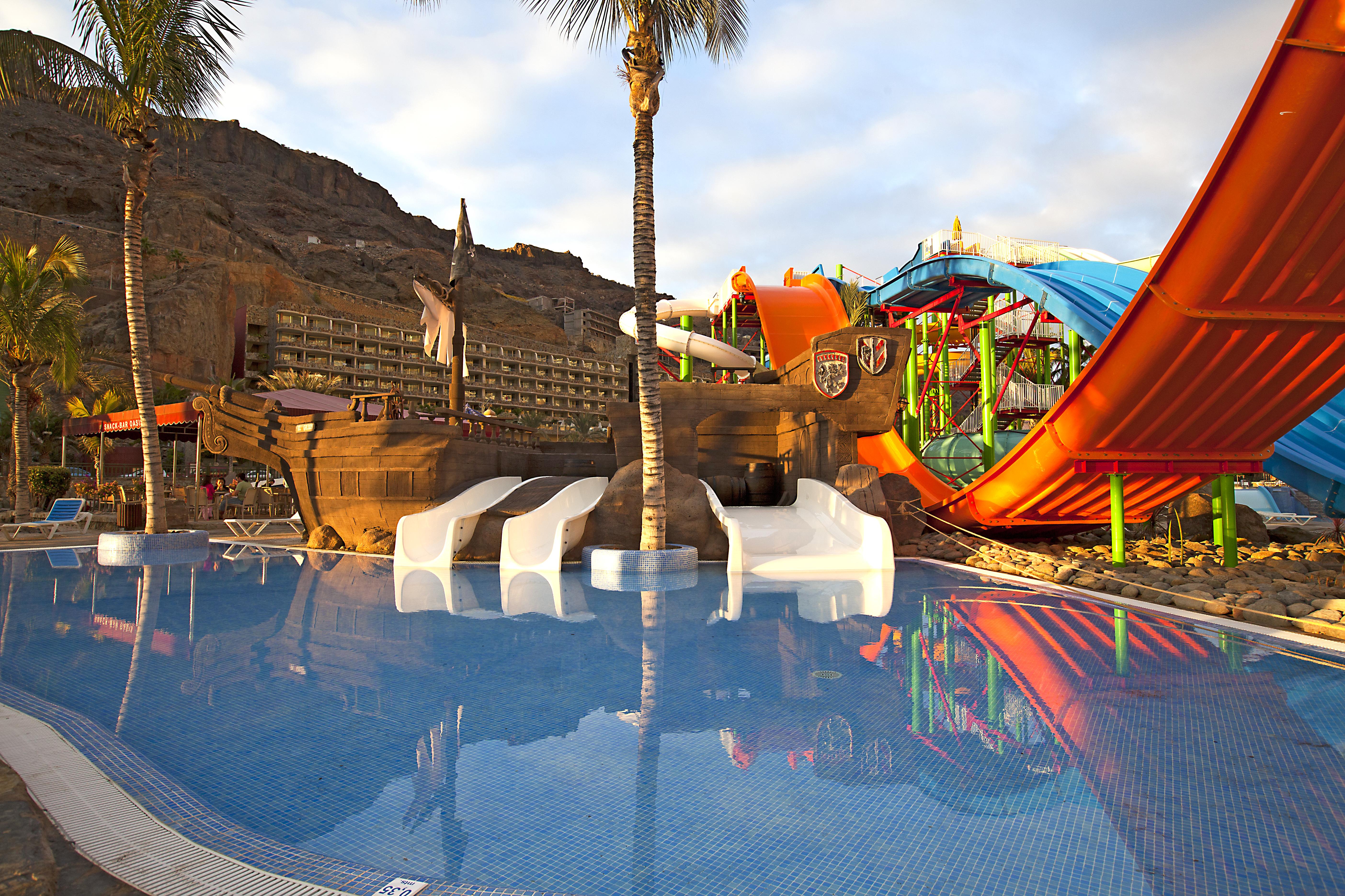 Hotel Livvo Costa Taurito & Aquapark (Adults Only) Екстер'єр фото